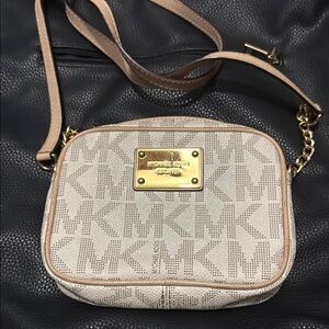 MICHAEL Michael Kors Cream Crossbody Bag with Monogram Pattern